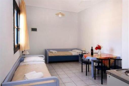 фото отеля Artemis Apartments Gouves