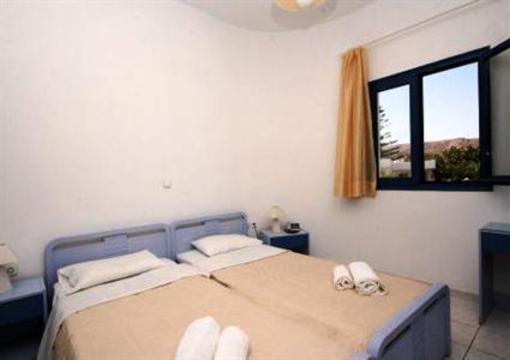 фото отеля Artemis Apartments Gouves