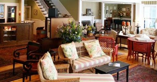 фото отеля Whitehall Inn