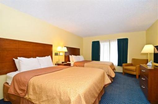 фото отеля Best Western Ambassador Inn & Suites