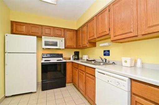фото отеля Best Western Ambassador Inn & Suites
