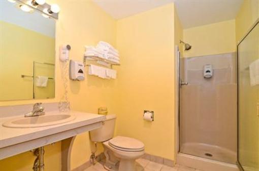 фото отеля Best Western Ambassador Inn & Suites