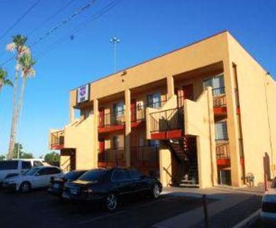 фото отеля Knights Inn Phoenix