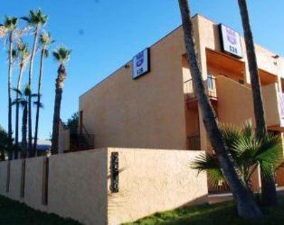 фото отеля Knights Inn Phoenix