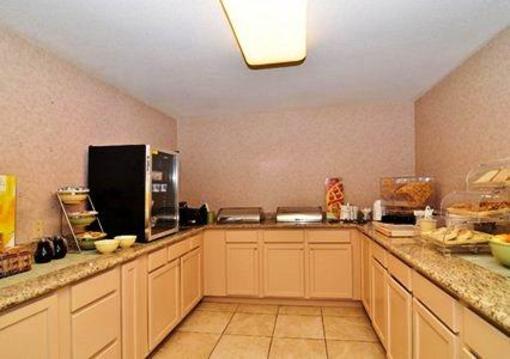 фото отеля Quality Inn Chandler