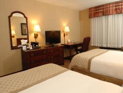 фото отеля Ramada Inn Syracuse