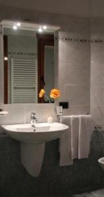 фото отеля Albergo Bucaneve
