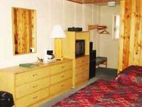 Castle Mountain Lodge