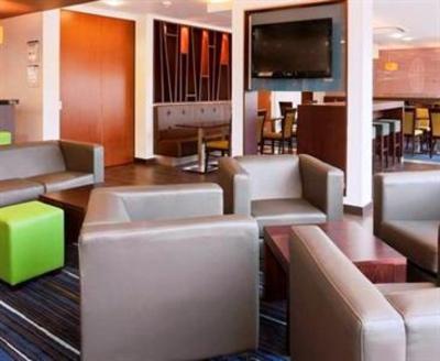 фото отеля Holiday Inn Express Cambridge Duxford M11 Jct 10