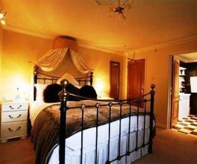 фото отеля Les Bouviers Restaurant Hotel Wimborne Minster