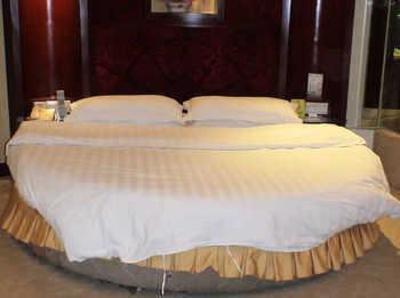 фото отеля Jiulong Holiday Hotel