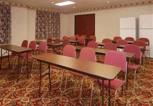 фото отеля Comfort Suites Denton