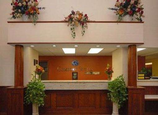 фото отеля Comfort Suites Denton