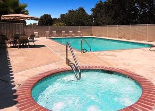 фото отеля Comfort Inn and Suites Visalia