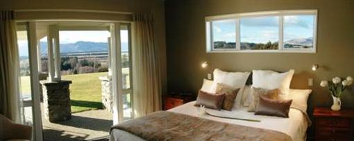 фото отеля Riverview Terrace Luxury Bed & Breakfast Wanaka