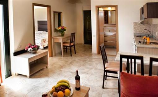 фото отеля Pilot's Villas Luxury Suites Hersonissos