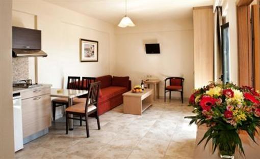 фото отеля Pilot's Villas Luxury Suites Hersonissos