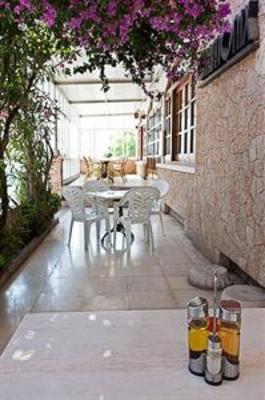 фото отеля Apartamentos El Moro Ibiza