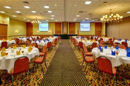фото отеля MCM Elegante Hotel Beaumont (Texas)
