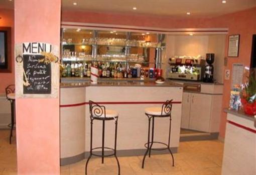 фото отеля Hotel Le Mediterranee Hyeres