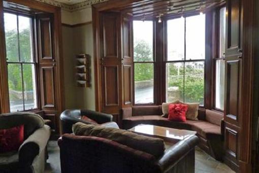 фото отеля Kilmarnock Arms Hotel