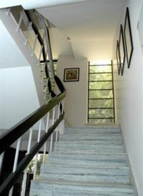 фото отеля Chalet Hotel New Delhi