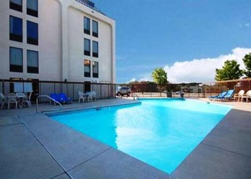 фото отеля Comfort Inn Southwest Omaha