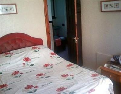 фото отеля Bryn Coed Guest House