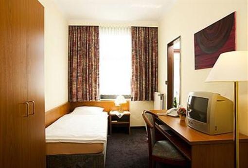 фото отеля Hotel Hansahof Bremen