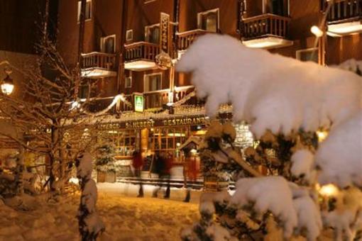 фото отеля Hotel Auberge Saint Hubert Val-d'Isere