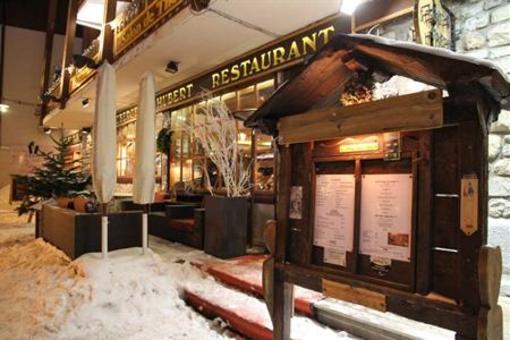 фото отеля Hotel Auberge Saint Hubert Val-d'Isere