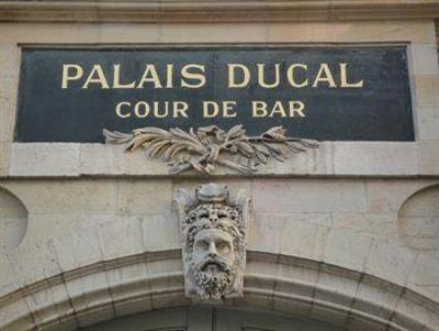 фото отеля Hotel des ducs