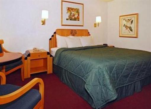 фото отеля Comfort Inn at Ponderosa Pines