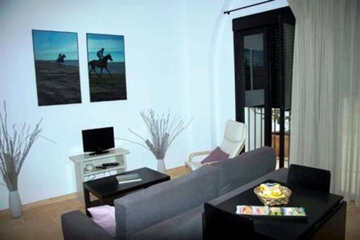 фото отеля Apartamentos Fariñas 11 Sanlucar de Barrameda