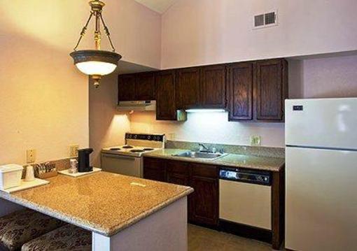 фото отеля Quality Suites Anaheim Stadium