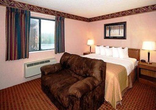 фото отеля Quality Inn Saint Ignace
