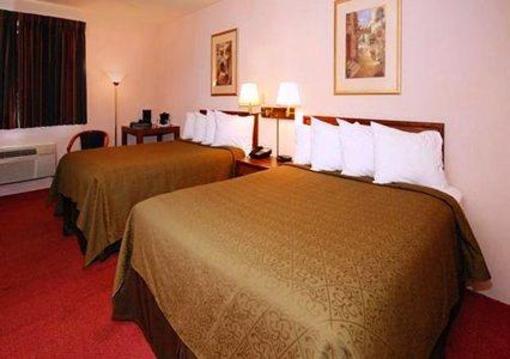 фото отеля Quality Inn Saint Ignace