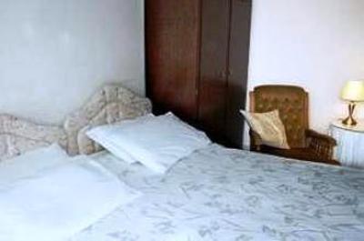 фото отеля Leaded Light Guest House Solihull