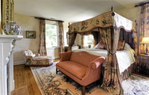 фото отеля Church Point Manor Bed and Breakfast