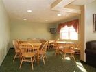 фото отеля Econo Lodge Inn & Suites Saint Clairsville