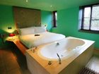 фото отеля Crazy Bear Hotel