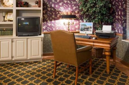 фото отеля Holiday Inn Express Oshkosh-SR 41