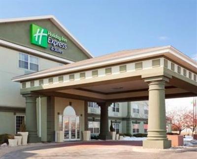 фото отеля Holiday Inn Express Oshkosh-SR 41