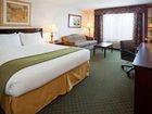 фото отеля Holiday Inn Express Oshkosh-SR 41