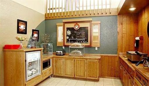 фото отеля AmericInn Lodge & Suites Alexandria