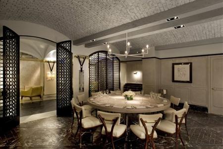 фото отеля The London West Hollywood
