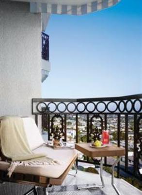 фото отеля The London West Hollywood