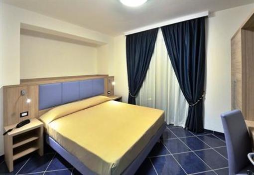 фото отеля Astro Sul Mare Apartment Cefalu