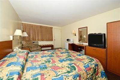 фото отеля Canada's Best Value Inn