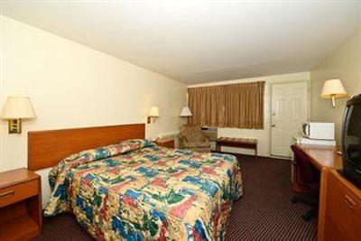 фото отеля Canada's Best Value Inn